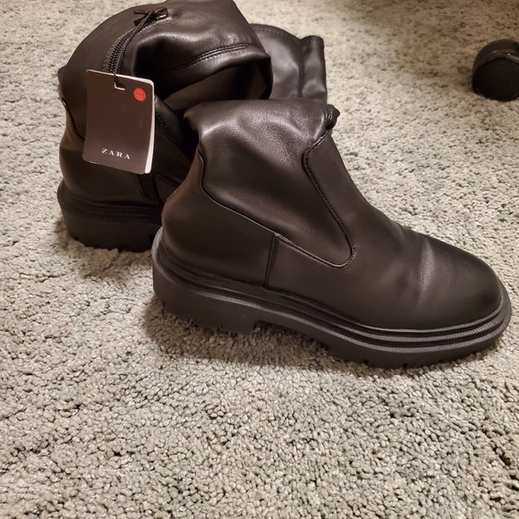 zara OTK Lug sole stretch tall boots - Picture 9 of 11